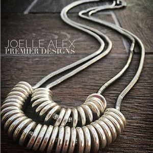 Premier Designs “Nice Threads” Necklace